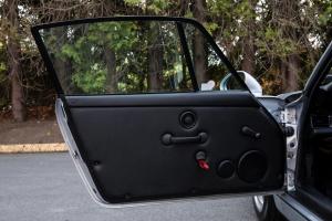 Porsche 911 Carrera RS 3.6 Touring 1992 года  (WW)